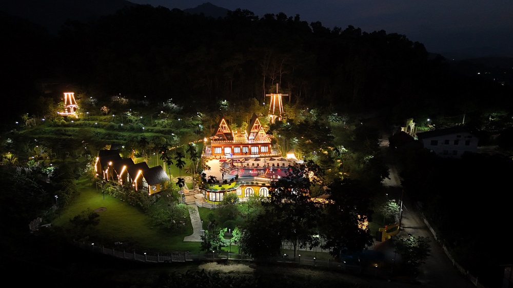 DJI_20251004194523_0056_D